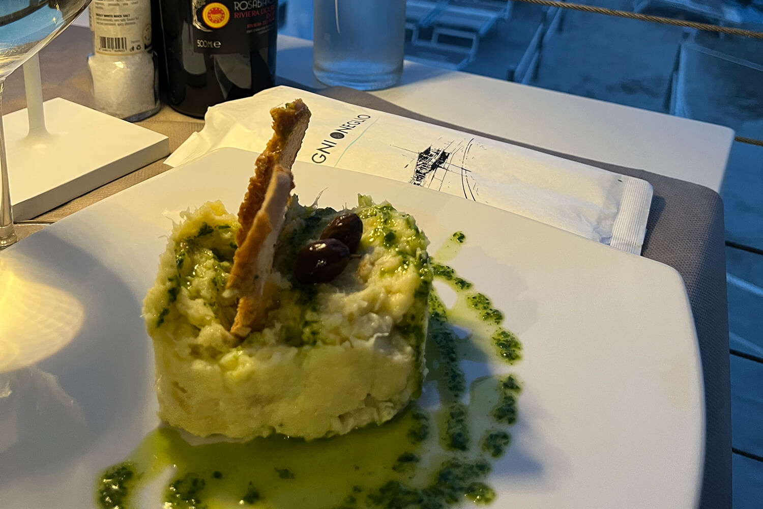 piatto ristorante sul mare